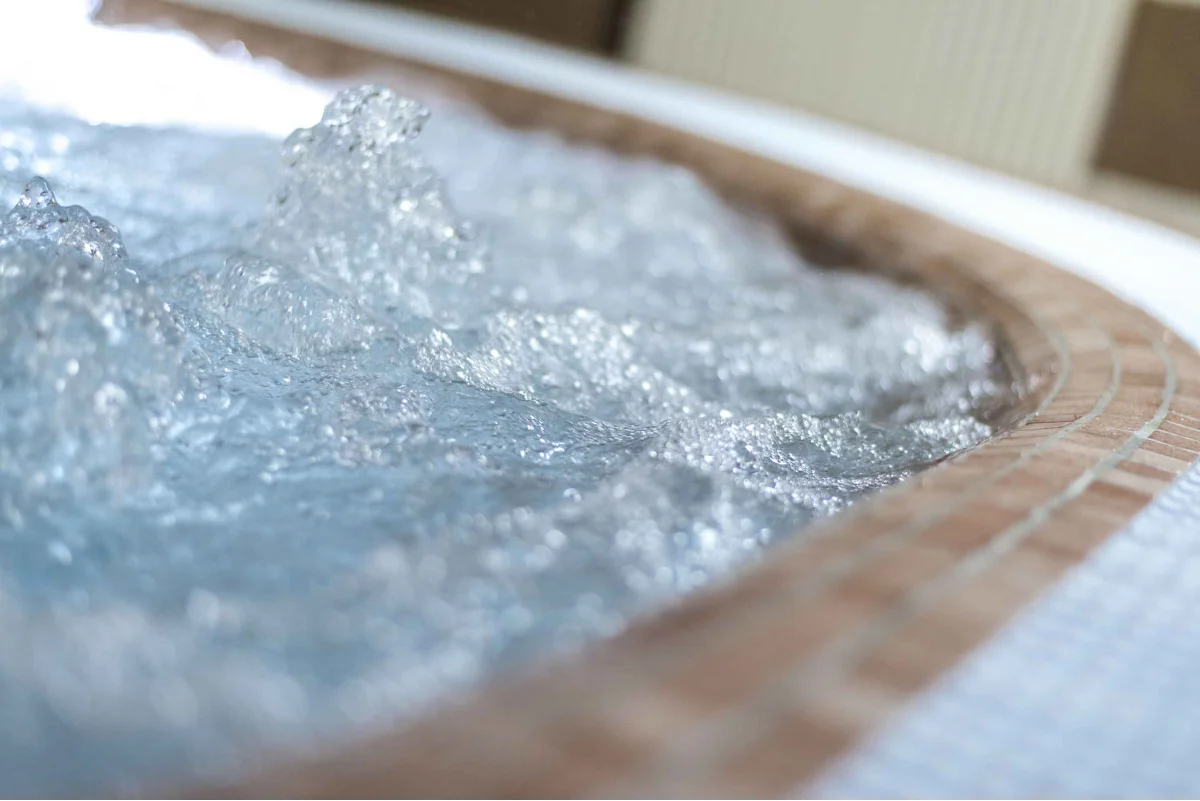 Installation of outdoor and indoor pools in all European Union