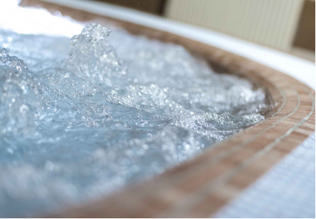 Installation of outdoor and indoor pools in all European Union