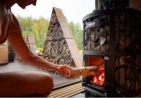 How to Prepare Your Sauna for the Cold Season: Stove Maintenance and Prevention of Burning Odors