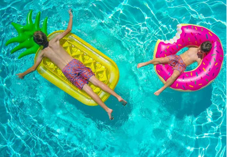 Keeping children's swimming pool water clean: health and safety without chlorine