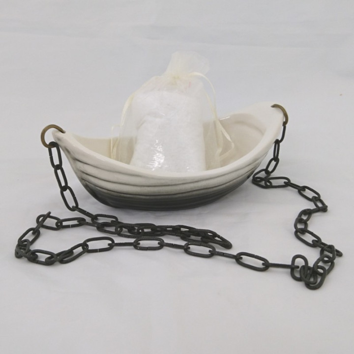 Salt boat for sauna