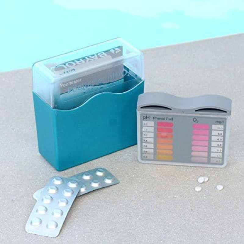 Water tester for pH and O2 (oxygen) determination Water tester for pH and O2 (oxygen) determination