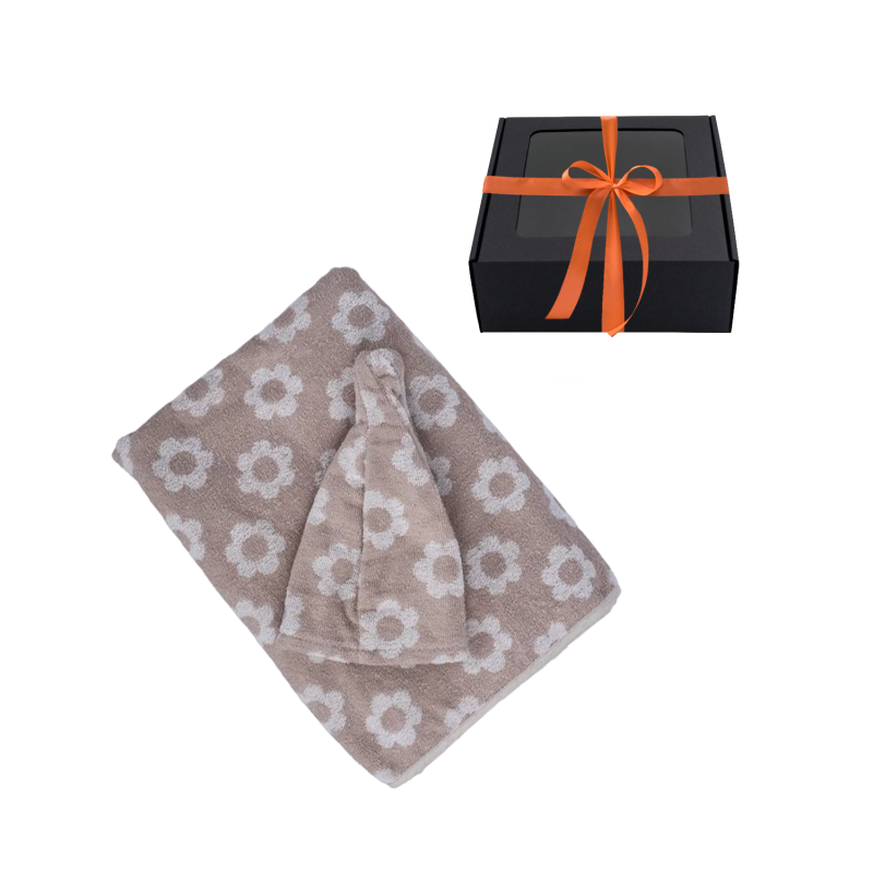 Gift set for Her - FLOWERS, 75x140 cm, in a gift box. Apron and hat for sauna