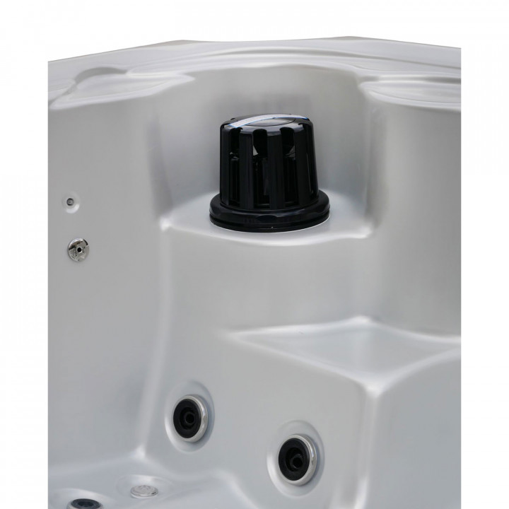 ELVIONA ALVIA outdoor hot tub, 6-person