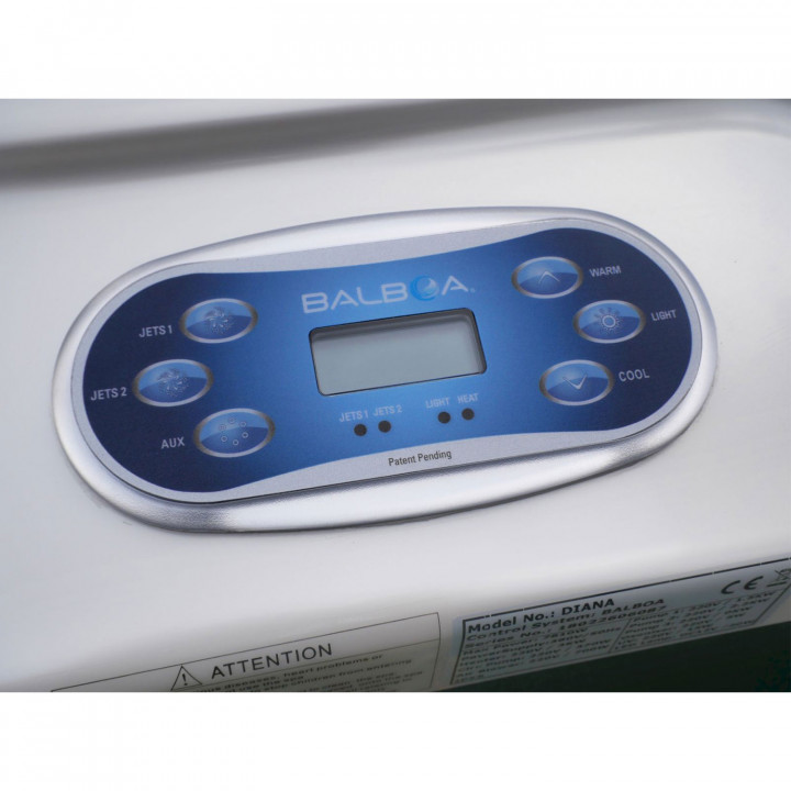 ELVIONA ALVIA outdoor hot tub, 6-person