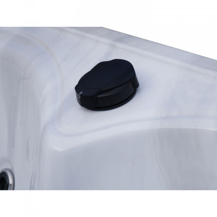ELVIONA ELORIA outdoor hot tub, 6-person