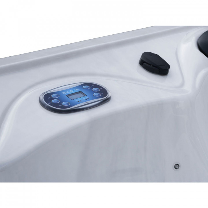 ELVIONA ELORIA outdoor hot tub, 6-person