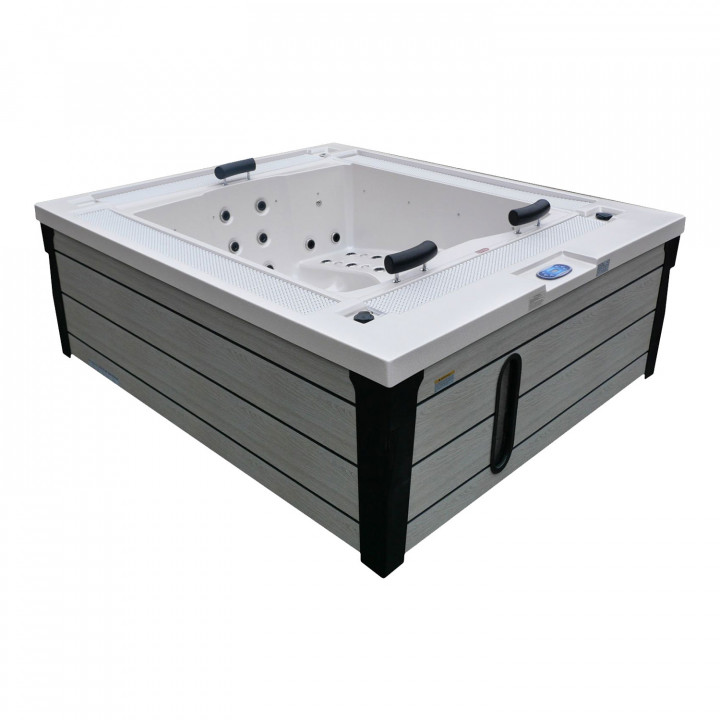 ELVIONA INFINIA outdoor hot tub, 3-Person