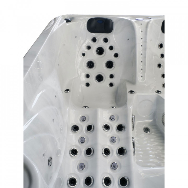 ELVIONA LUMIA outdoor hot tub, 3-Person