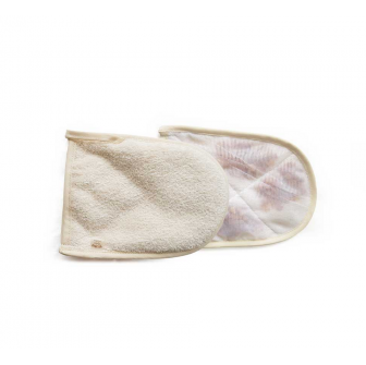 Amber glove