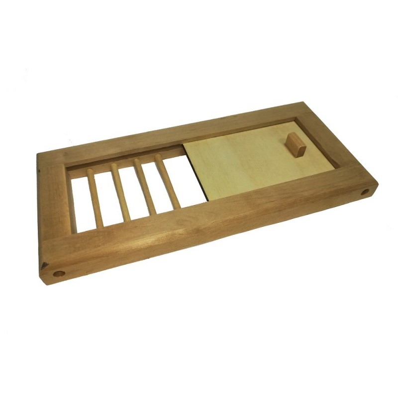 Ventilation grille with valve, blinds