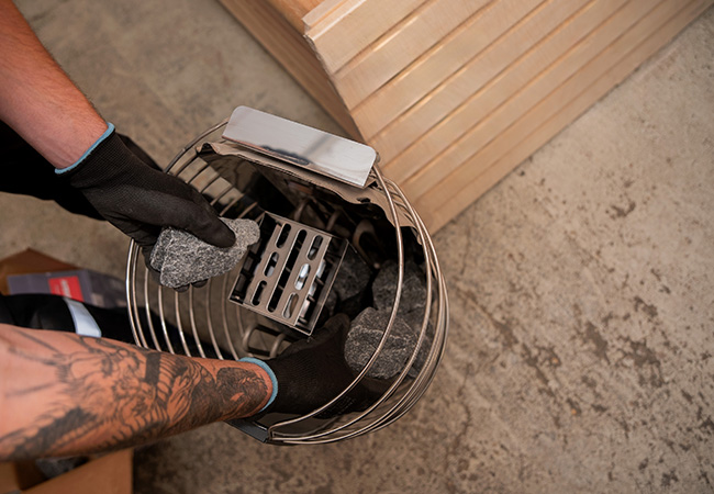 Sauna stones and their layering in autumn: TOP 3 schemes according to fractions and air flows